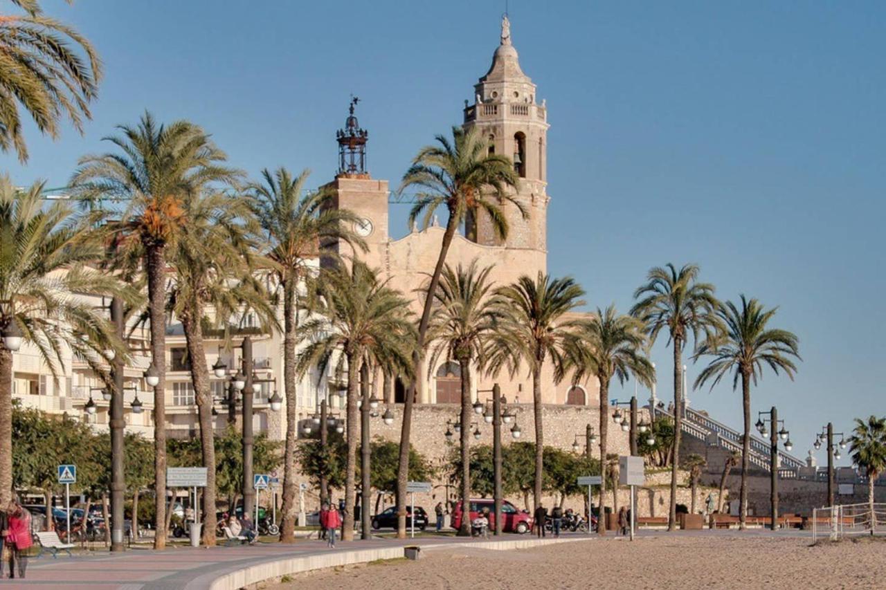 Апартаменти Atico Con Fantasticas Vistas Al Mar Y La Iglesia Сіджас Екстер'єр фото